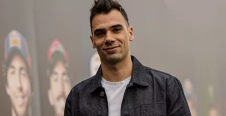 Oliveira Signs WSBK BMW ROKiT